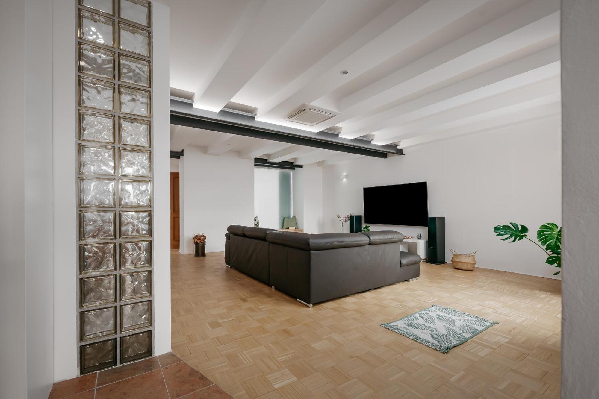 Dot 3 Bdr Apartment With Tyn Cathedral View & Ac براغ المظهر الخارجي الصورة